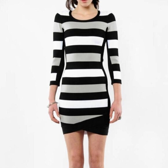 BCBGMAXAZRIA Kendall Striped Knit Bodycon … - Picture 1 of 4